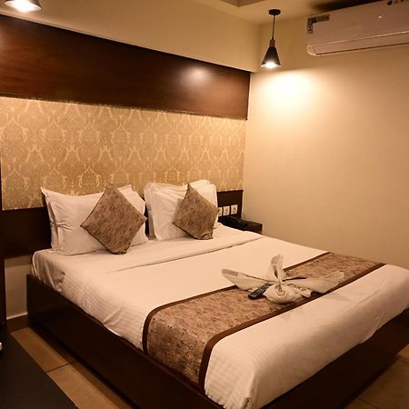 Canyon Sun Chennai Exterior foto