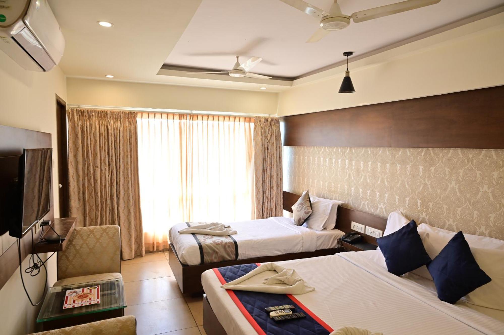 Canyon Sun Chennai Exterior foto