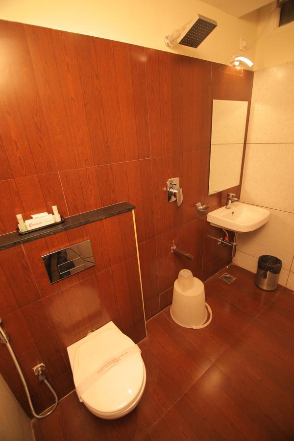 Canyon Sun Chennai Exterior foto